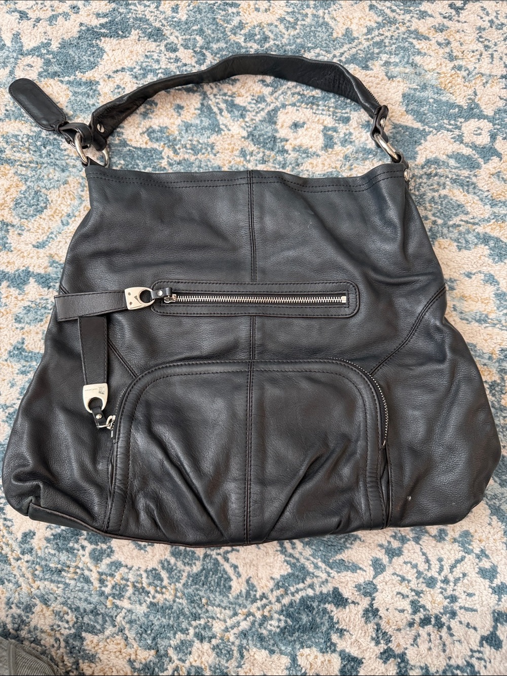 b. makowsky Black Leather Shoulder Hobo Bag with Logo Tag